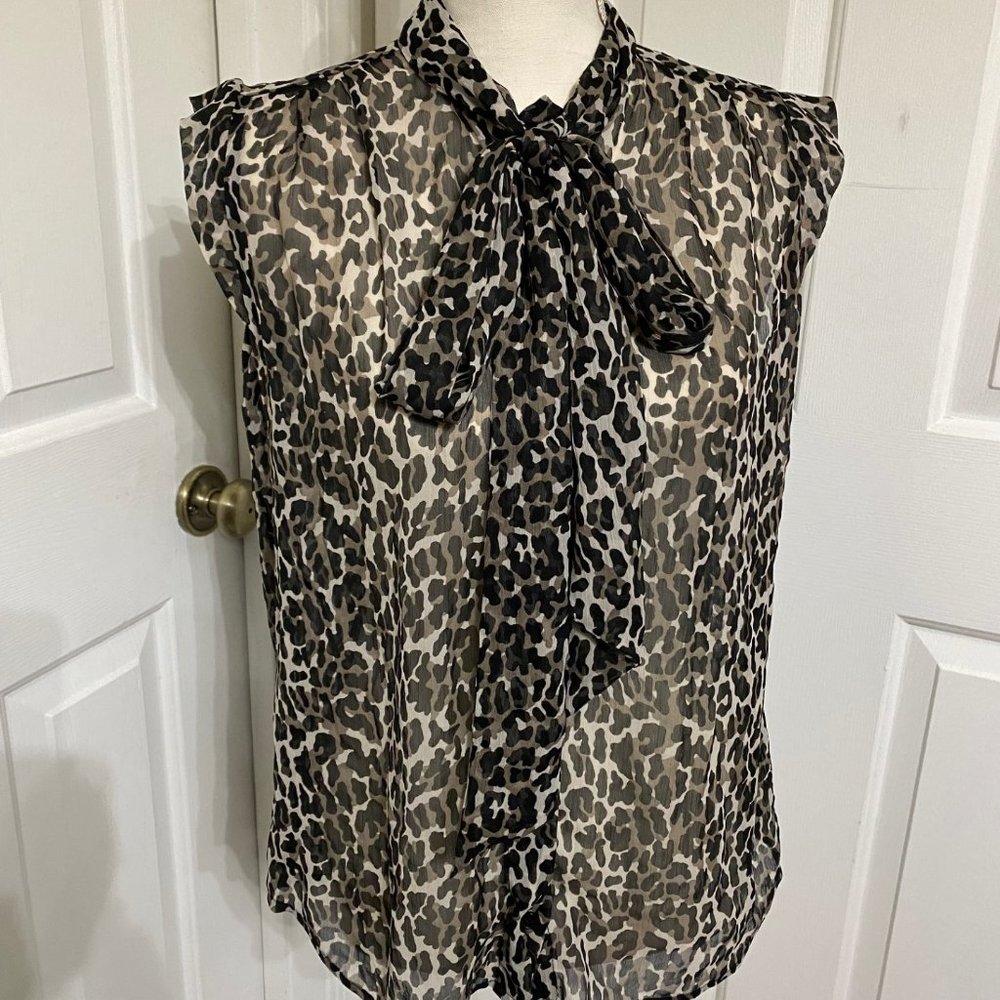 French Connection S/6 Light Weight Top with Tie at Neckline